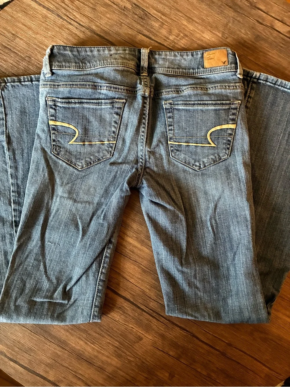 American Eagle Outfitters Women's Bundle of Jeans - Picture 5 of 13